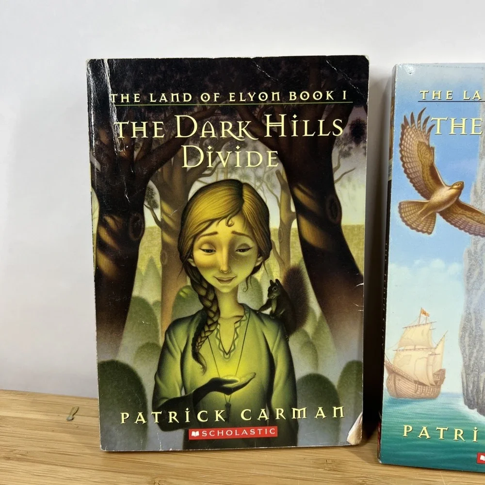 The Land of Elyon Boxed Collection Patrick Carman Books‎ 1, 2 and 3 PB VGC